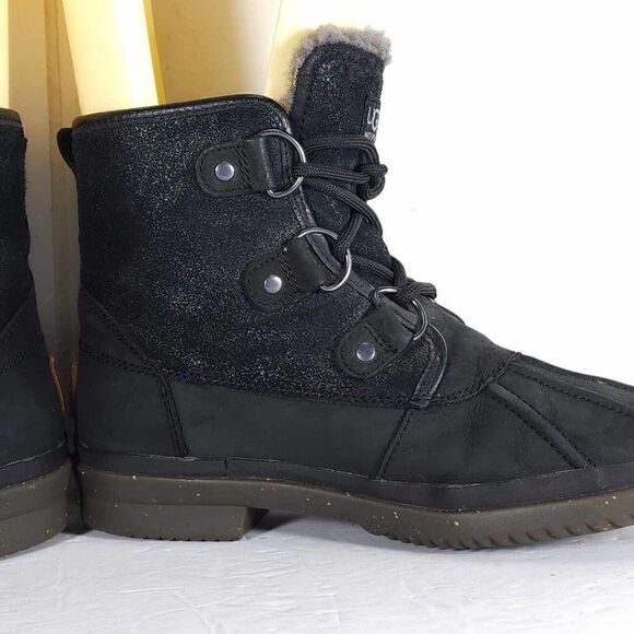 UGG Women's Cecile US 6 Black Leather Waterproof Sheepskin Lined Duck Boots - Picture 7 of 11